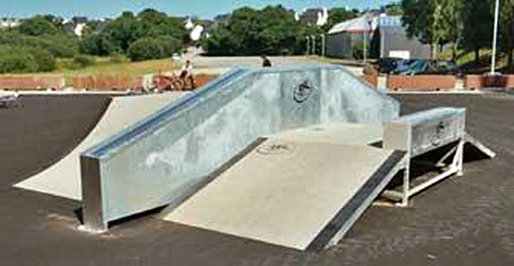 Kergoff Skatepark Caudan Skate Spot 1/5