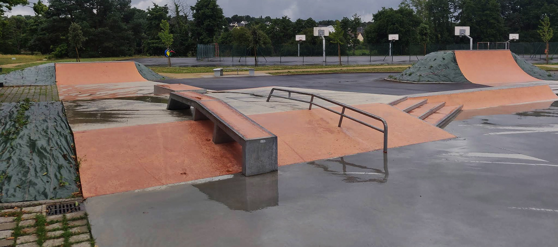 Le Meu Skatepark Montfort sur Meu Skate Spot 3/5