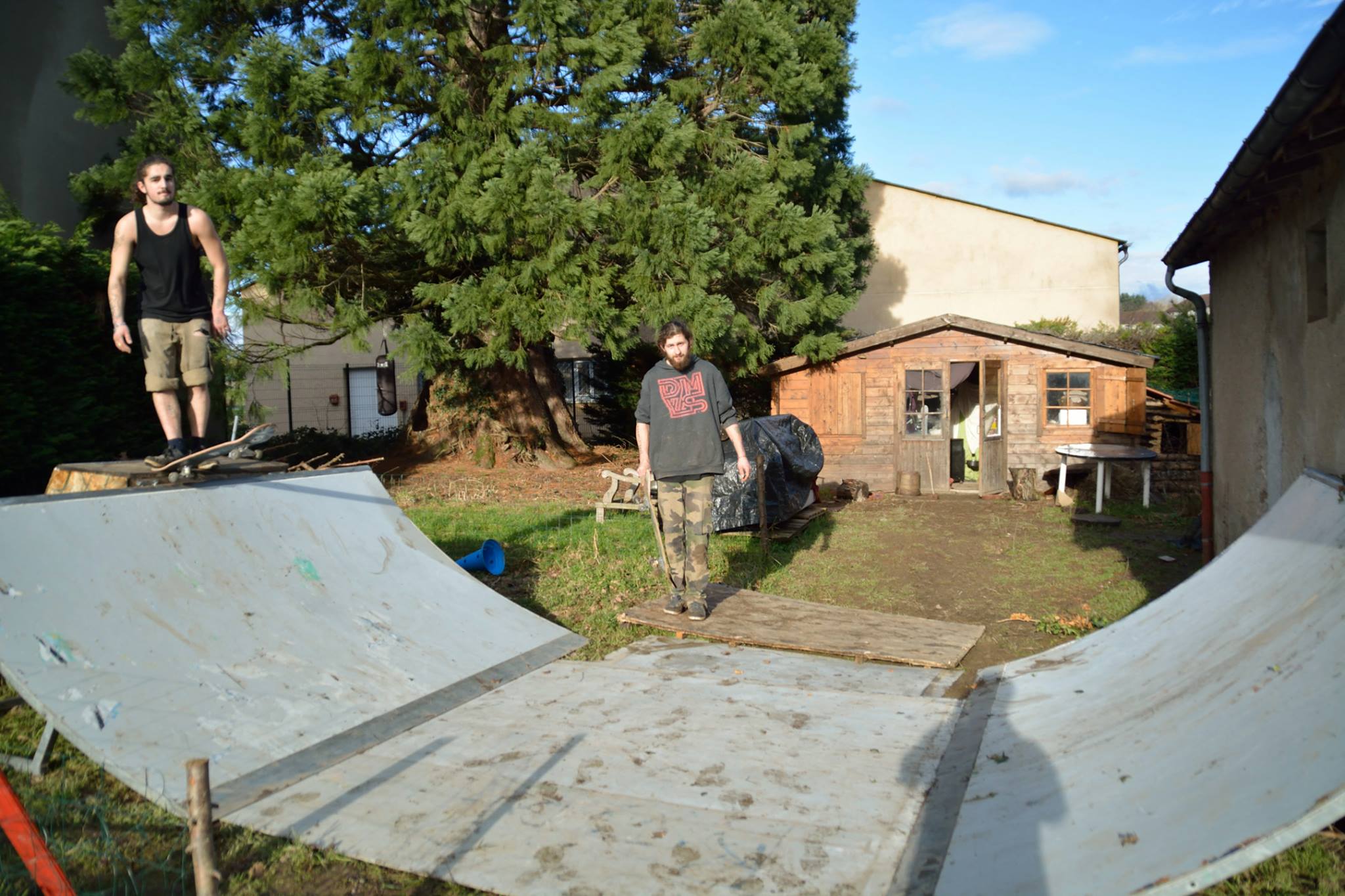 Eolh Skateboards Skatepark Le Mayet de Montagne Skate Spot 1/5