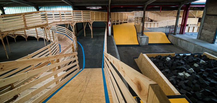 Stride Indoor Bike Park Indoor Strasbourg Skate Spot 5/5