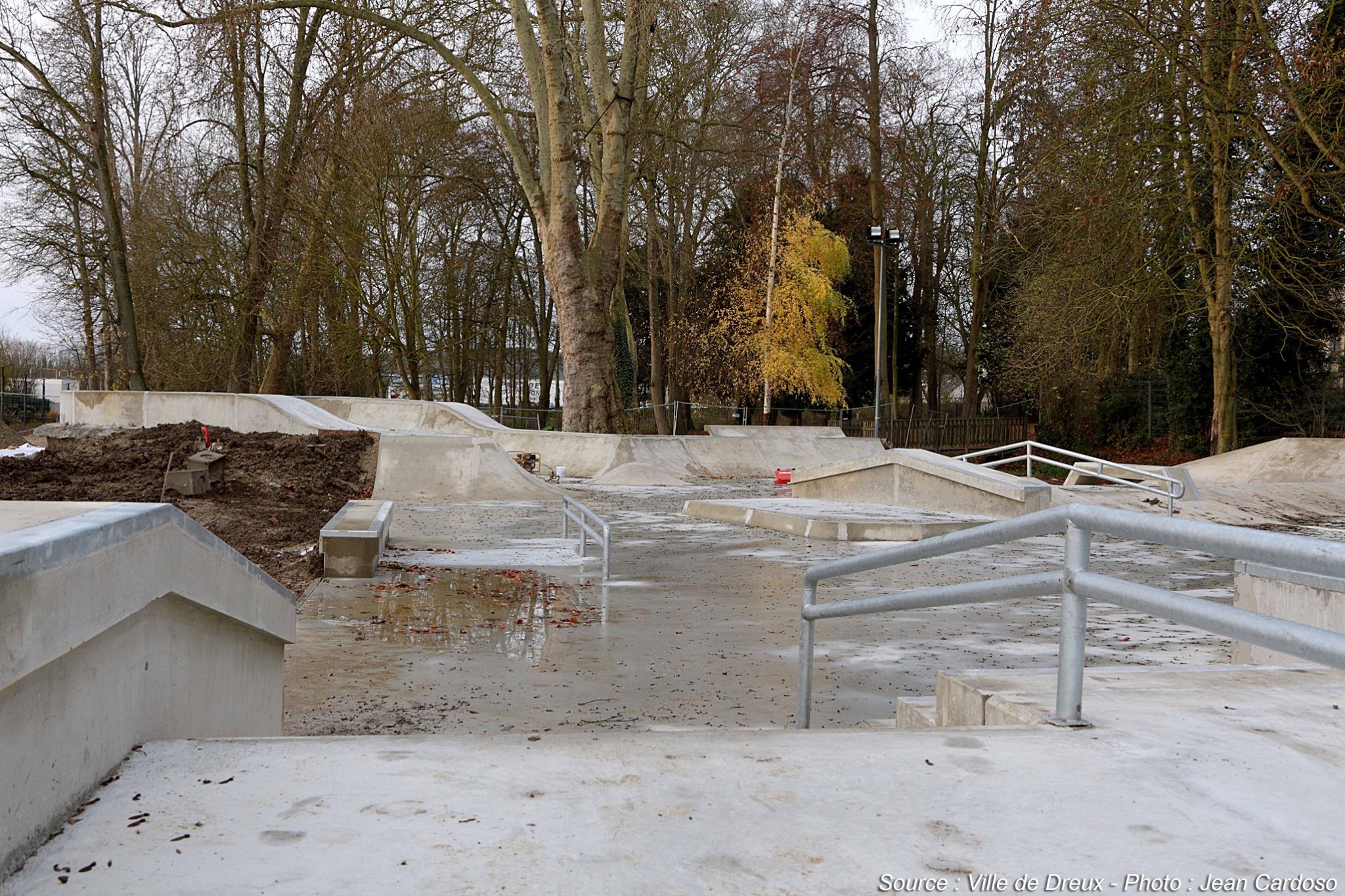 Koenig Skatepark Dreux Skate Spot 3/5