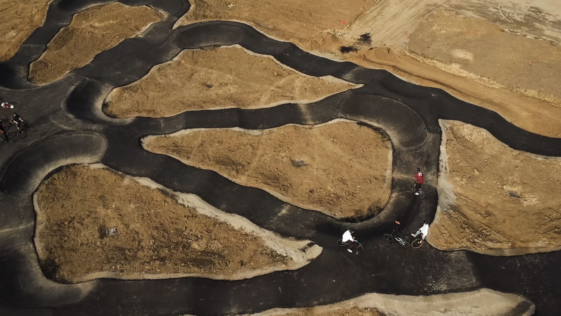Le Marais Pumptrack Clairoix Skate Spot 4/5
