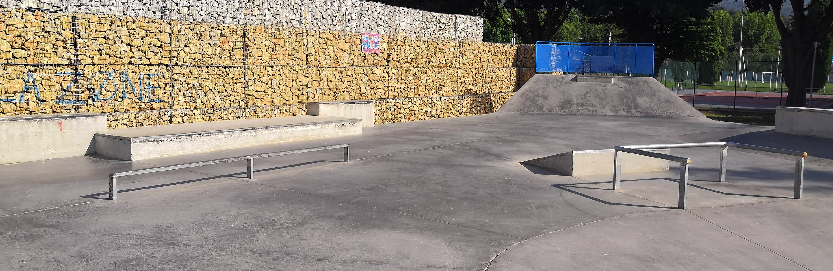 Collège Violet Skatepark Prades Skate Spot 3/5