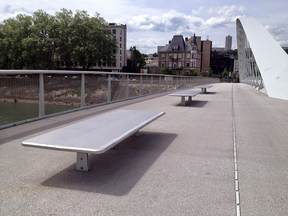 Pont Schuman Spot Street Lyon Skate Spot 3/5