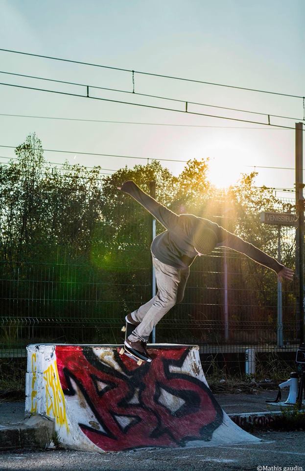 The Ghetto Do It Yourself Vénissieux Skate Spot 3/5