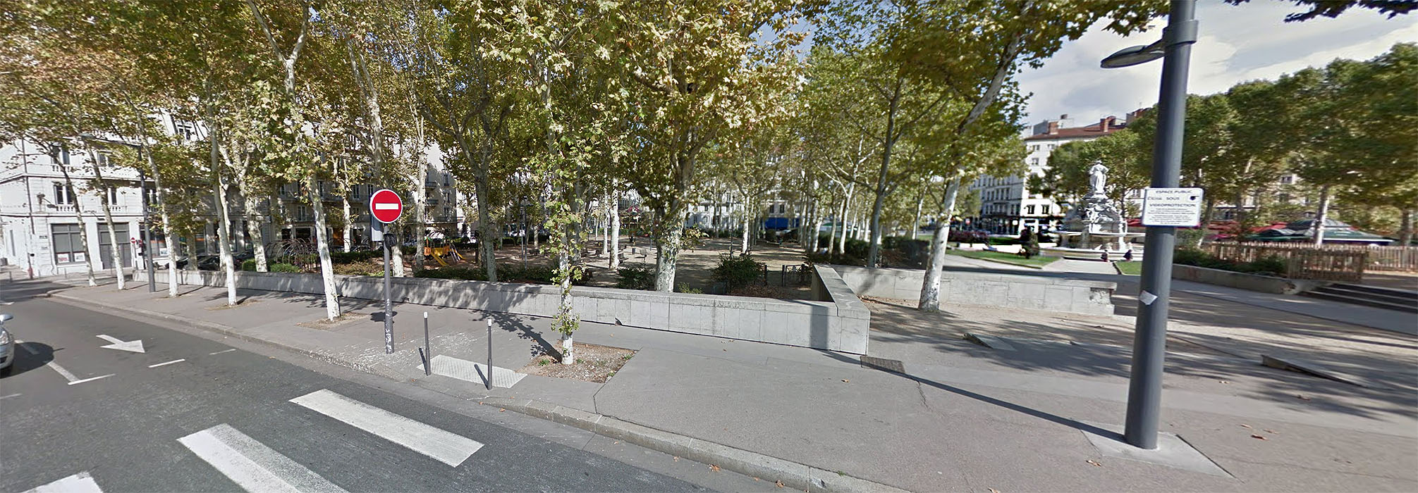Place Lyautey Spot Street Lyon Skate Spot 2/5