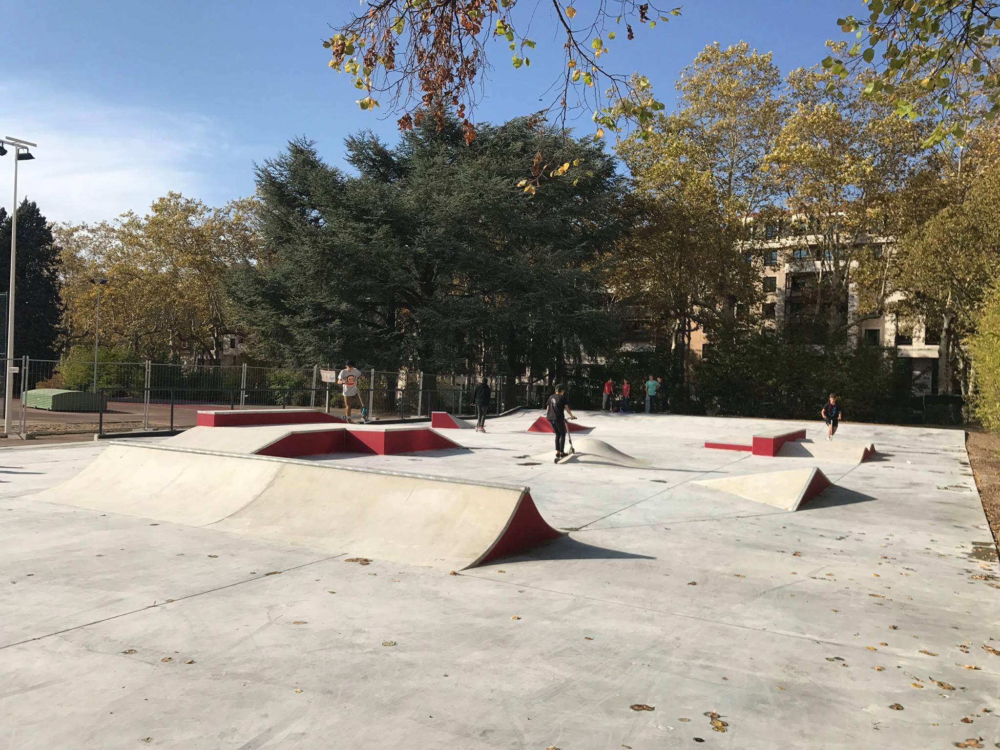Croix Rousse Skatepark Lyon Skate Spot 4/5