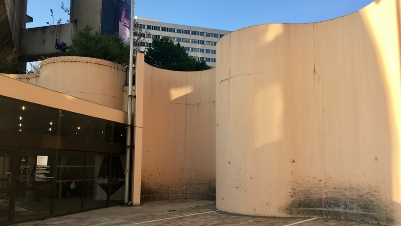 Auditorium Spot Street Lyon Skate Spot 3/5