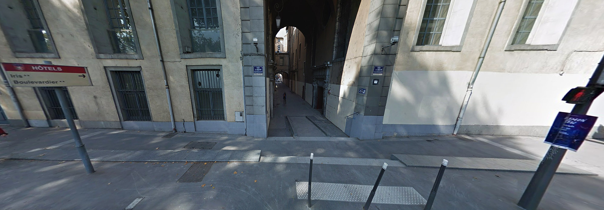 Passerelle du Collège Spot Street Lyon Skate Spot 2/5