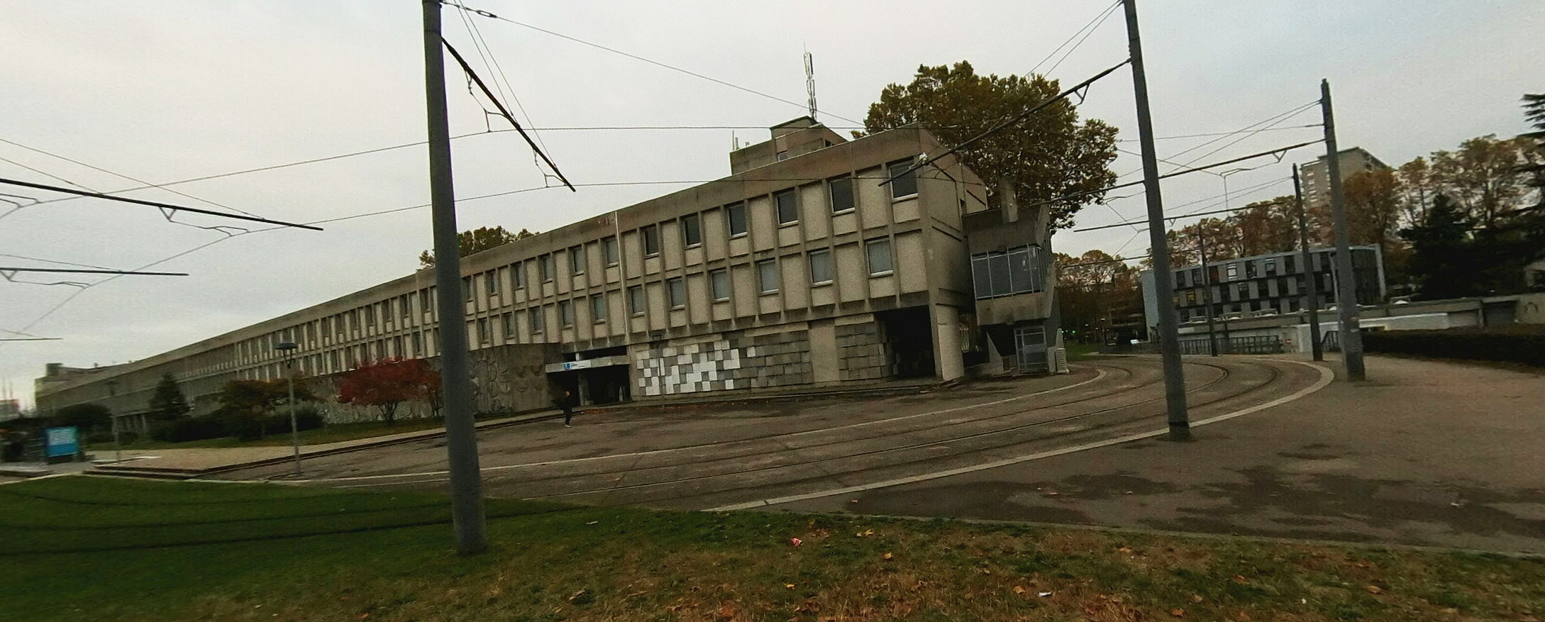 Fac Lyon 1 Spot Street Villeurbanne Skate Spot 2/5
