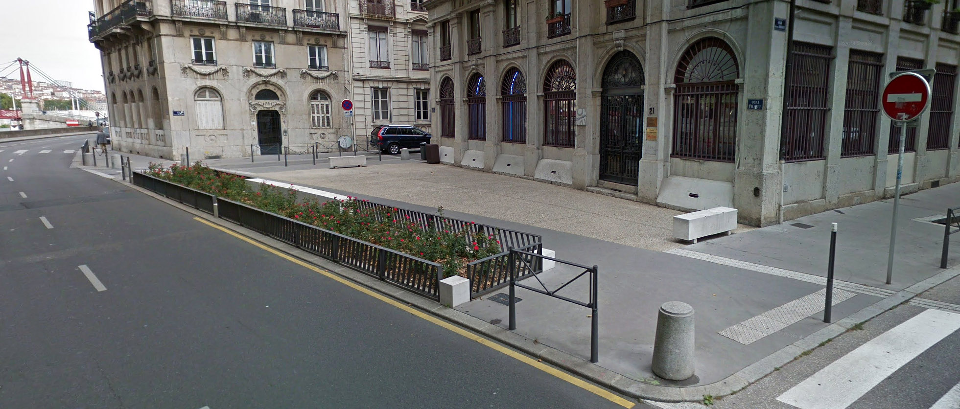 Quai Tilsitt Spot Street Lyon Skate Spot 2/5