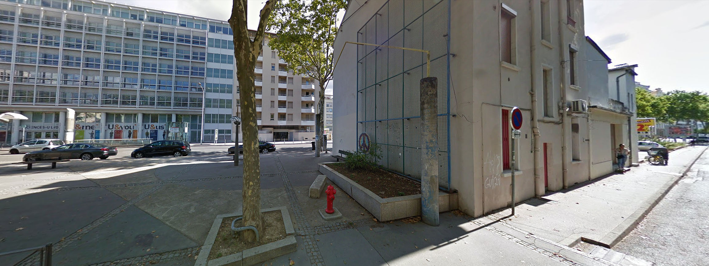 Sans Souci Metro Spot Street Lyon Skate Spot 1/5