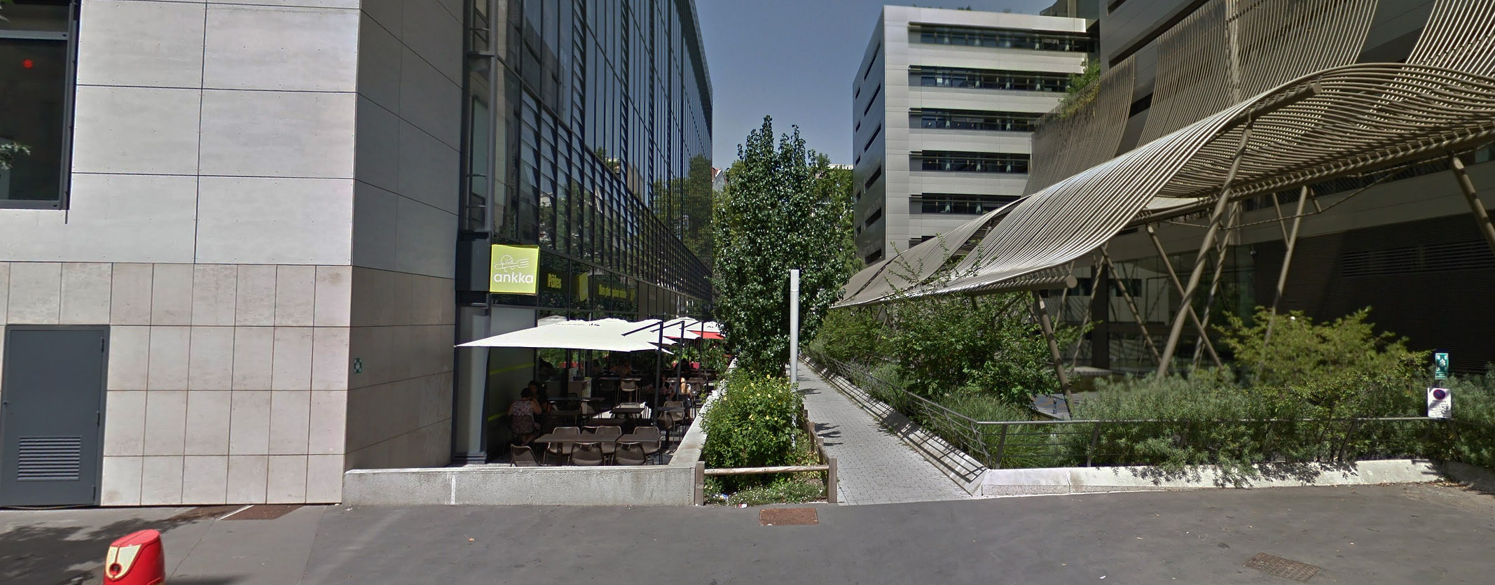 Place Magnin Spot Street Lyon Skate Spot 2/5