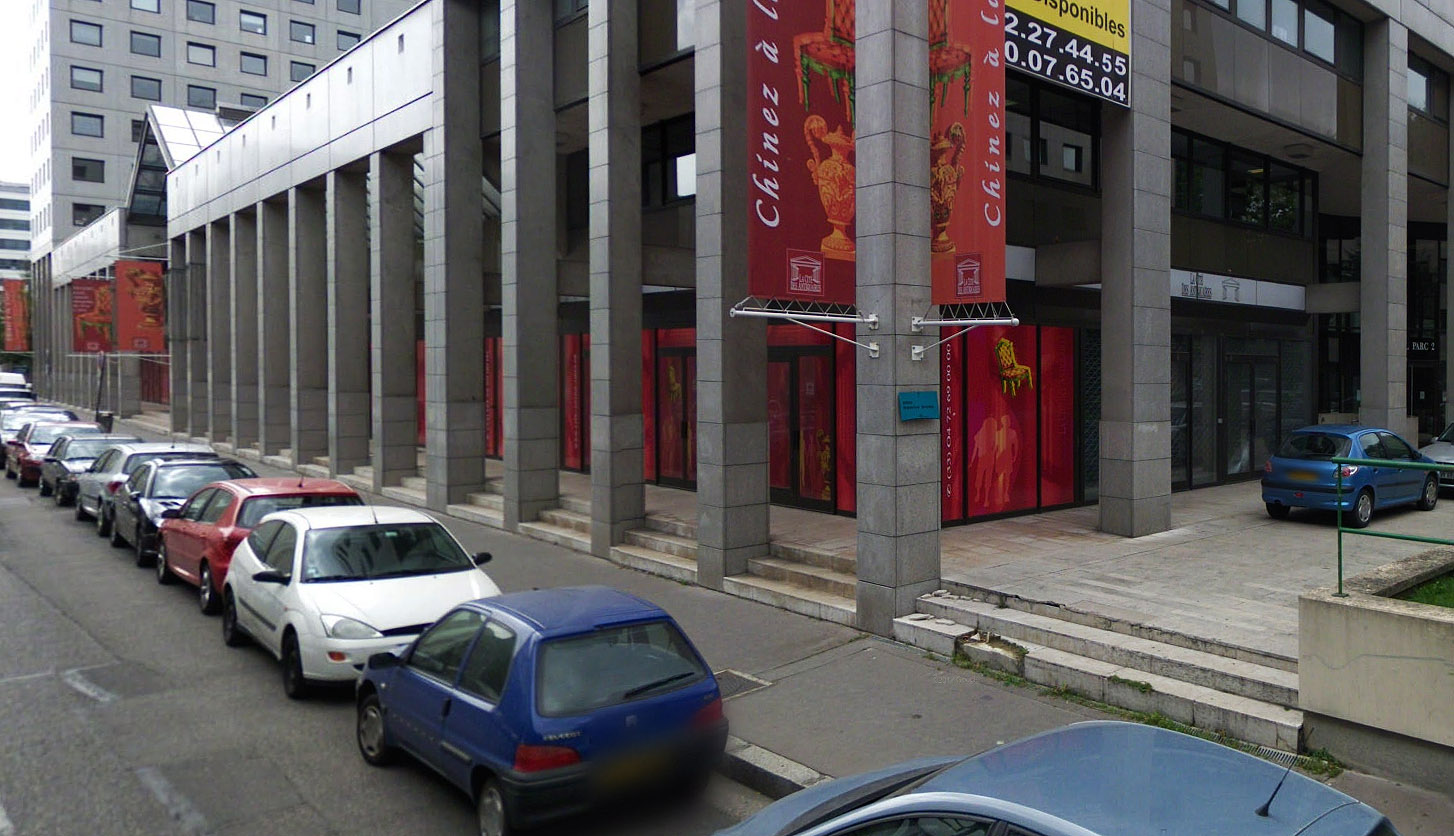 Guerin Street Spot Street Villeurbanne Skate Spot 3/5
