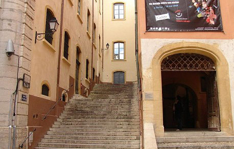 Musée Gadagne Spot Street Lyon Skate Spot 2/5