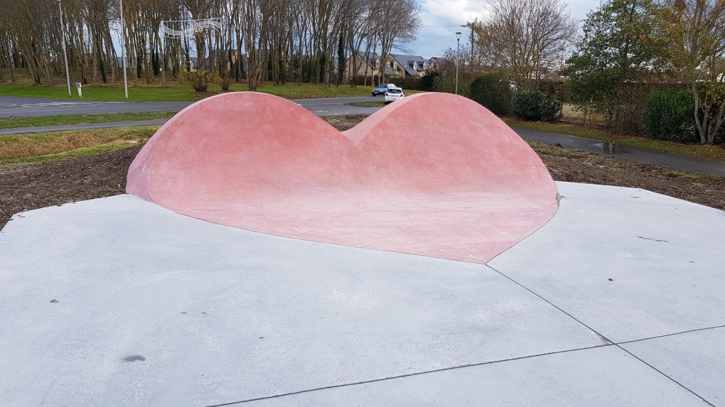 Stade Sastre Skatepark Cabourg Skate Spot 3/5
