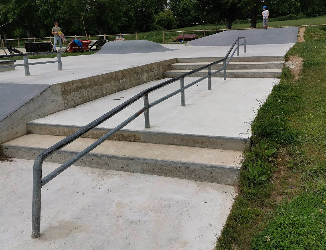 Aire de Glisse Skatepark Iffendic Skate Spot 4/5