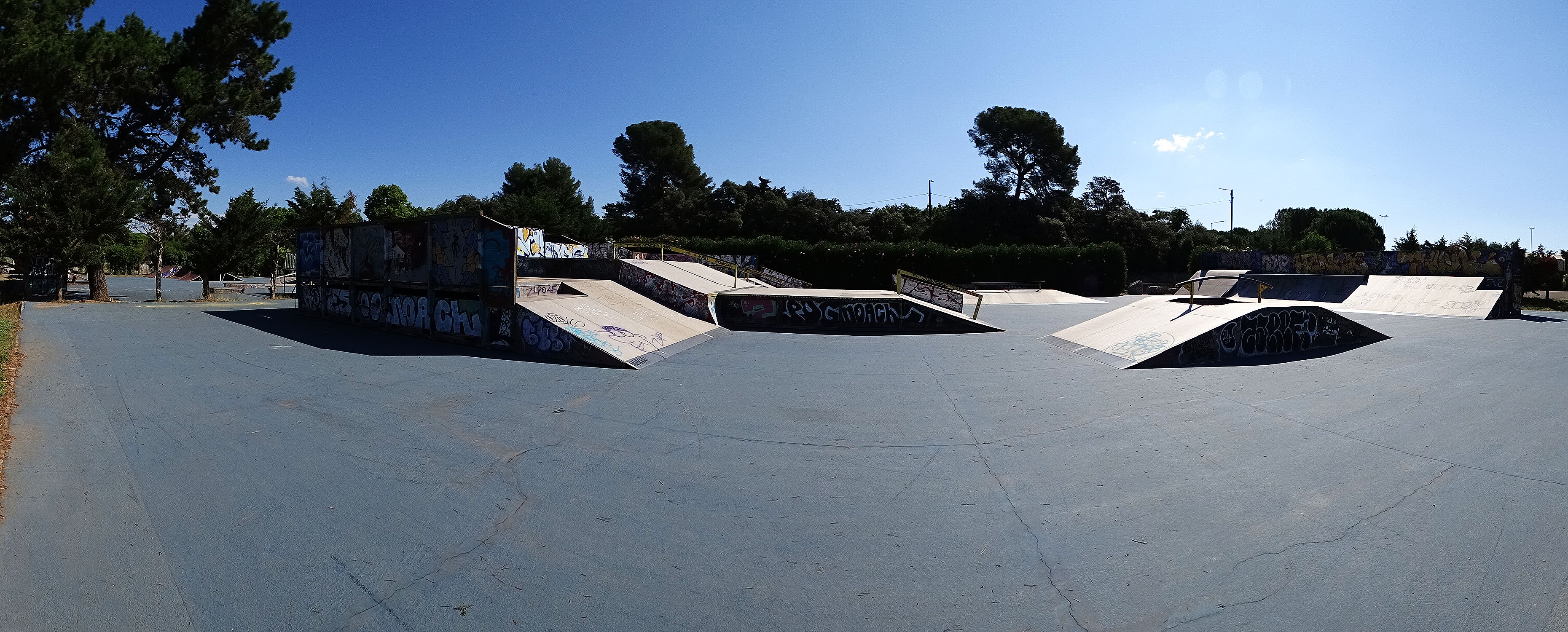 Grammont Old Modules Skatepark Montpellier Skate Spot 3/5