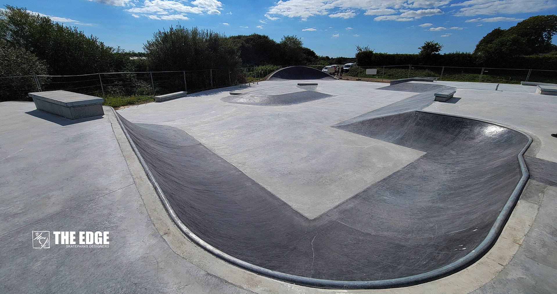 Le Cosquer Skatepark Pluguffan Skate Spot 3/5