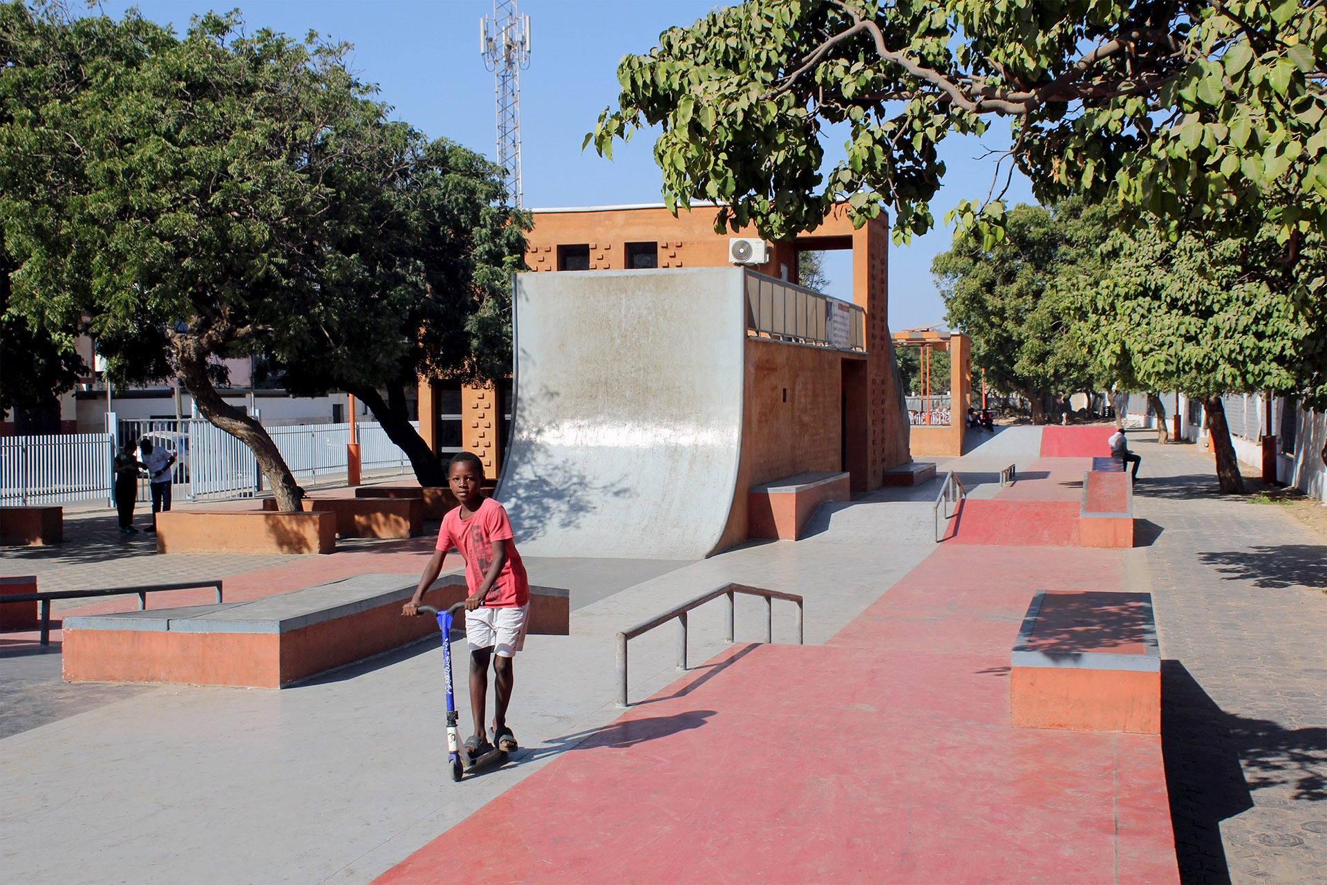 Place des Cultures Urbaines Skatepark Dakar Skate Spot 4/5