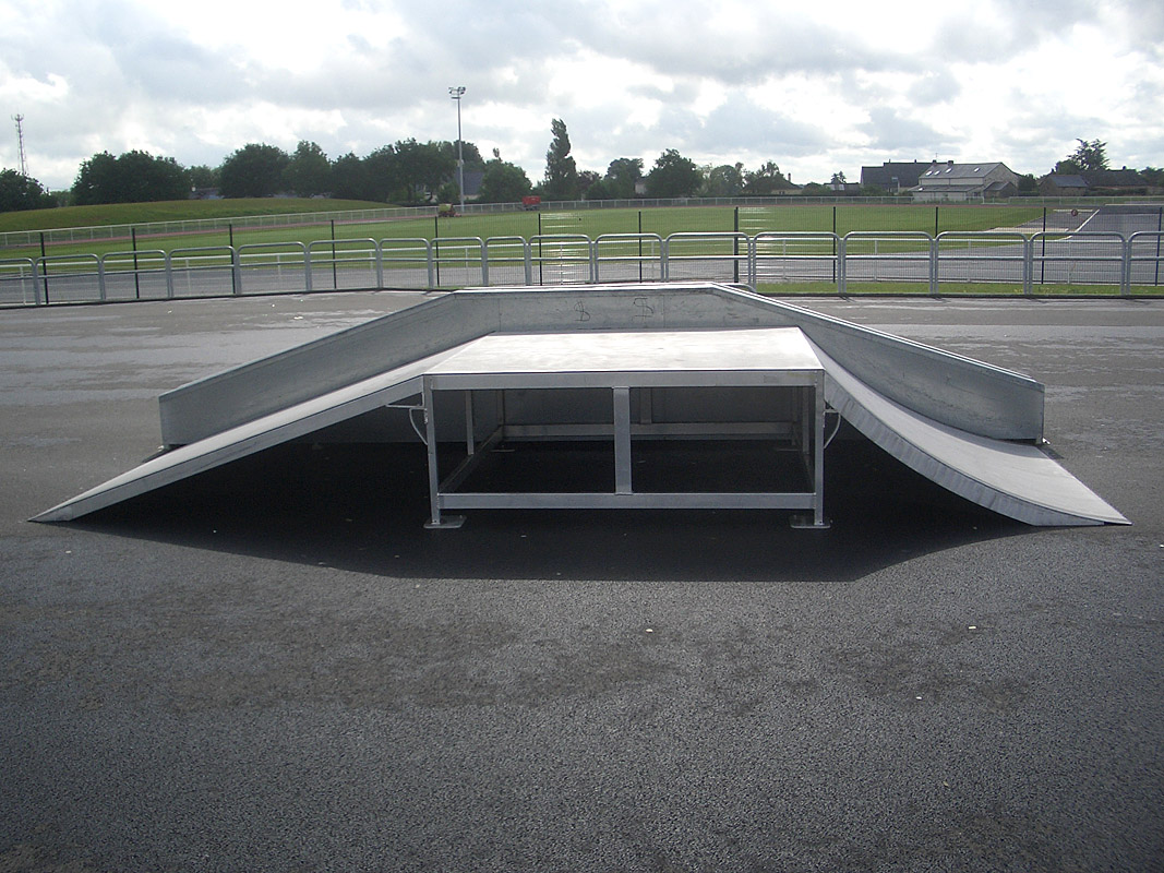 Stade Colette Besson Skatepark Blain Skate Spot 2/5