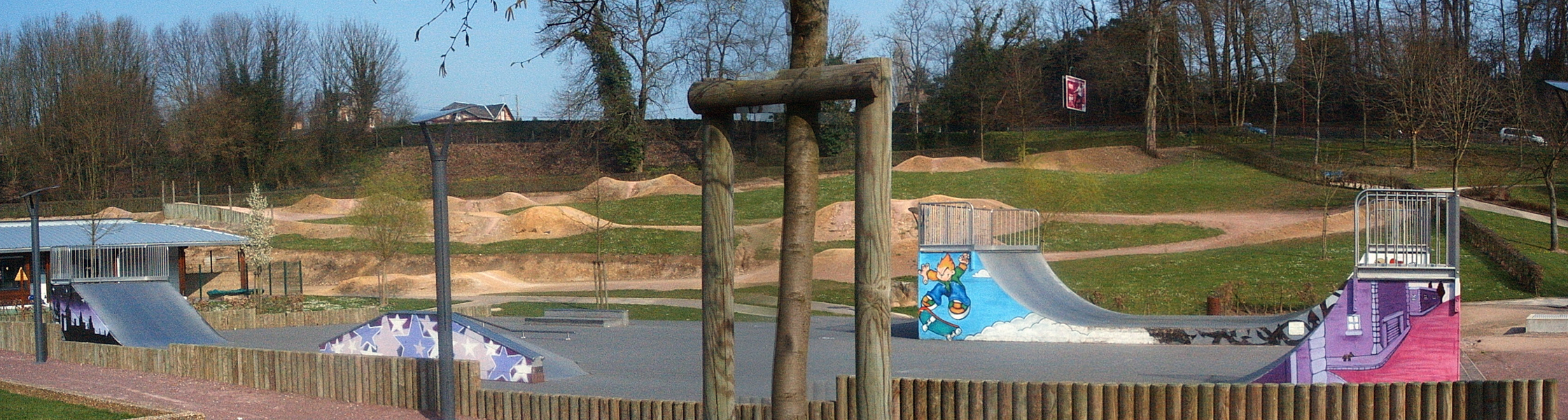 Le Val aux Grès Skatepark Bolbec Skate Spot 1/5