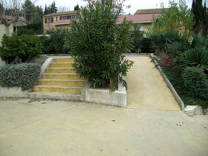 Corneilhan Spot Street Corneilhan Skate Spot 2/5