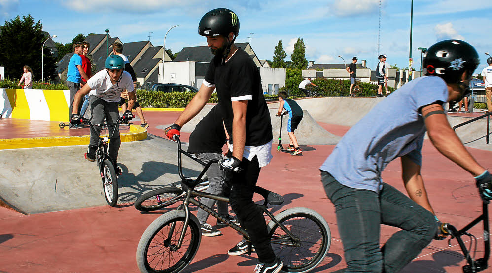 Crozon Skatepark Crozon Skate Spot 4/5