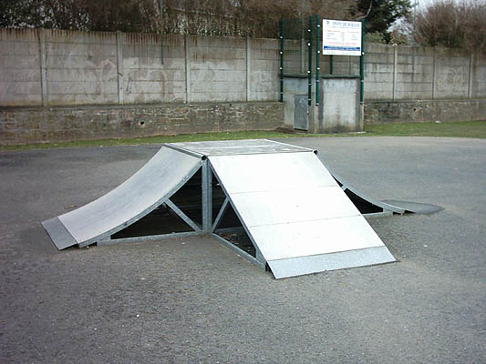 Guipavas Skatepark Guipavas Skate Spot 1/5