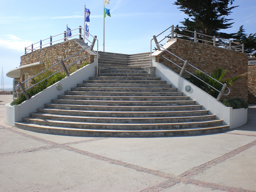 Plan D' eau Spot Street La Bernerie en Retz Skate Spot 3/5