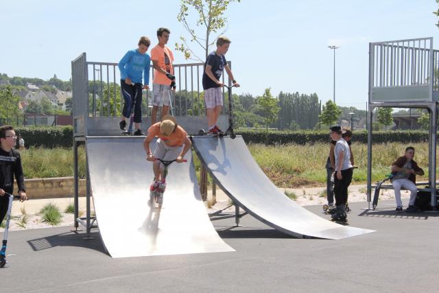 La Palud Skatepark Landerneau Skate Spot 2/5