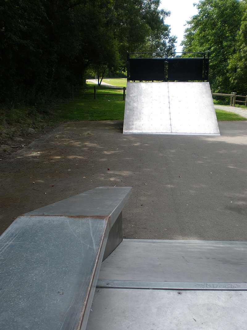 Le Paradis Skatepark Legé Skate Spot 3/5