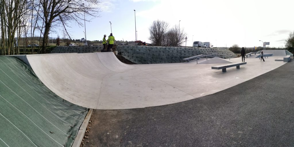 Folleville Skatepark Louviers Skate Spot 3/5