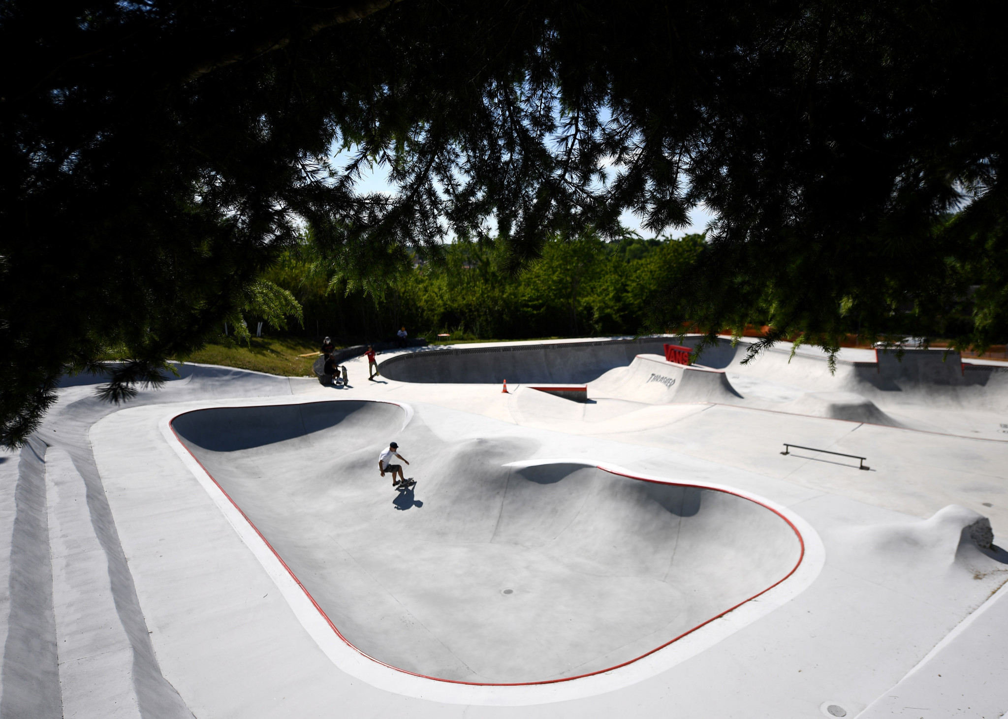 Cosanostra Bowl Chelles Skate Spot 5/5
