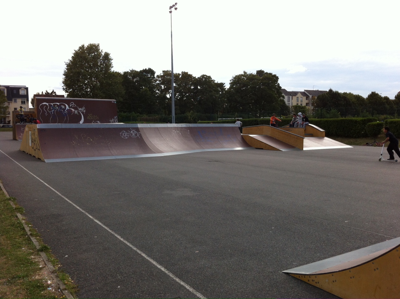 Capitainerie Skatepark Draveil Skate Spot 3/5