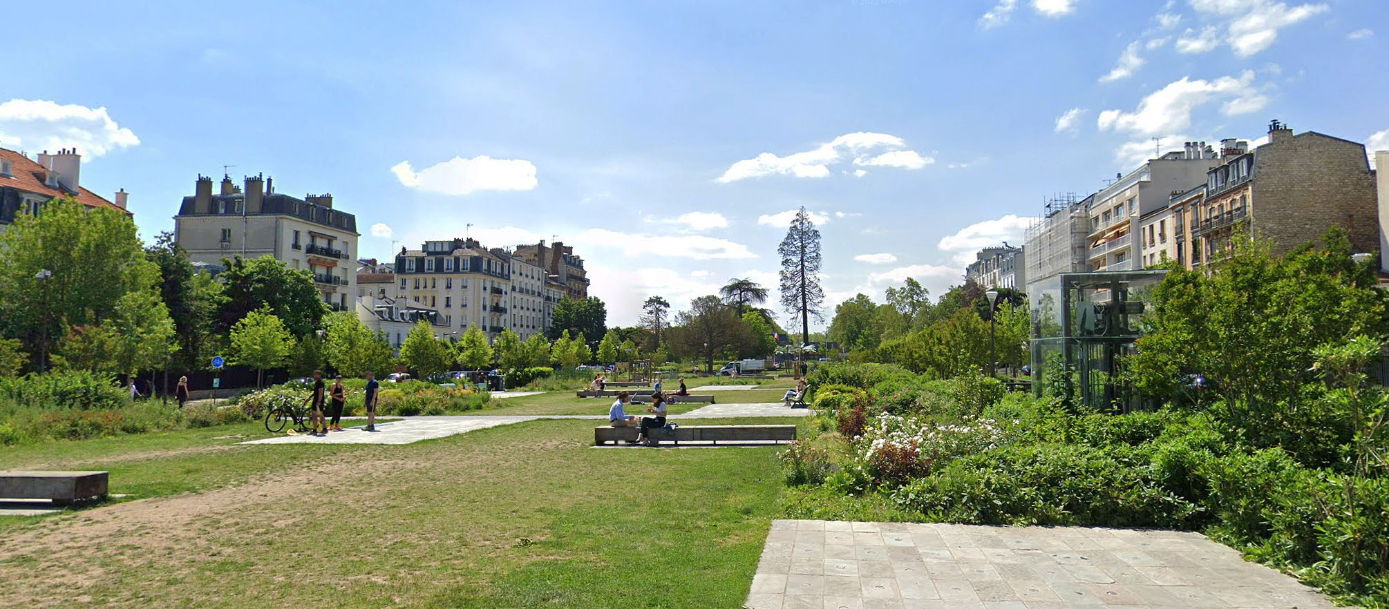 Hôtel de Ville Spot Street Vincennes Skate Spot 2/5