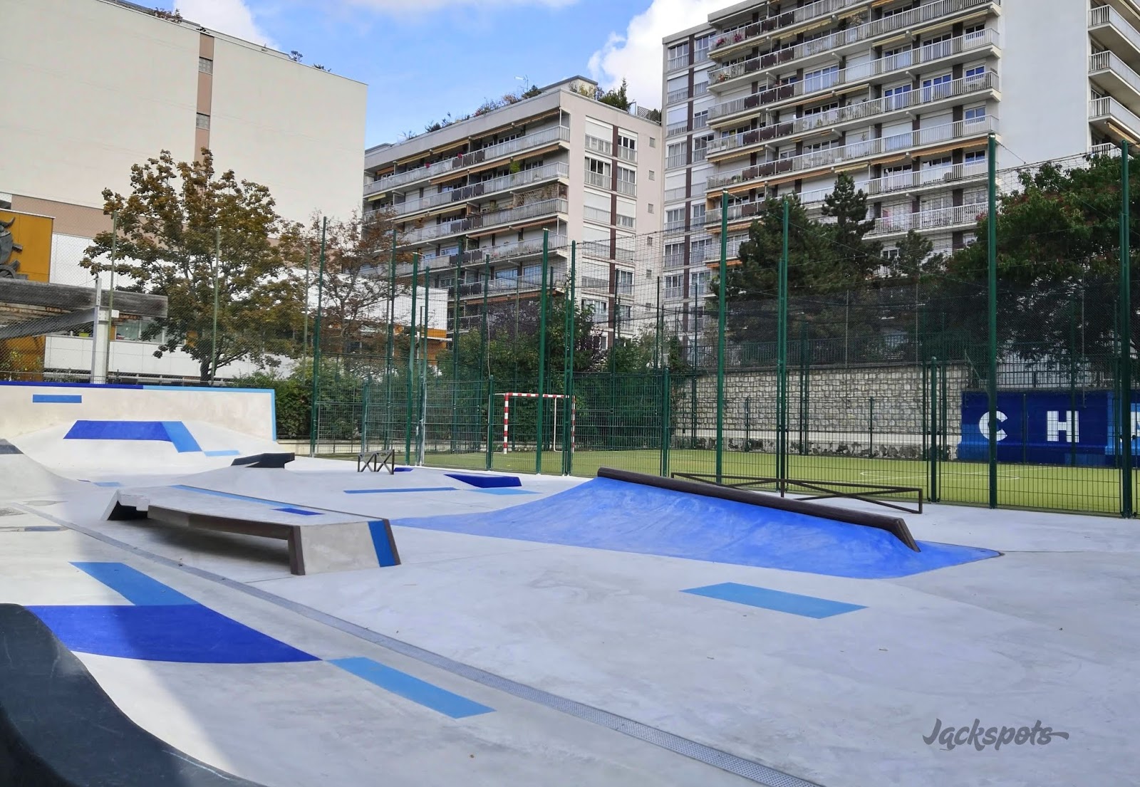 Charonne Skatepark Paris Skate Spot 4/5