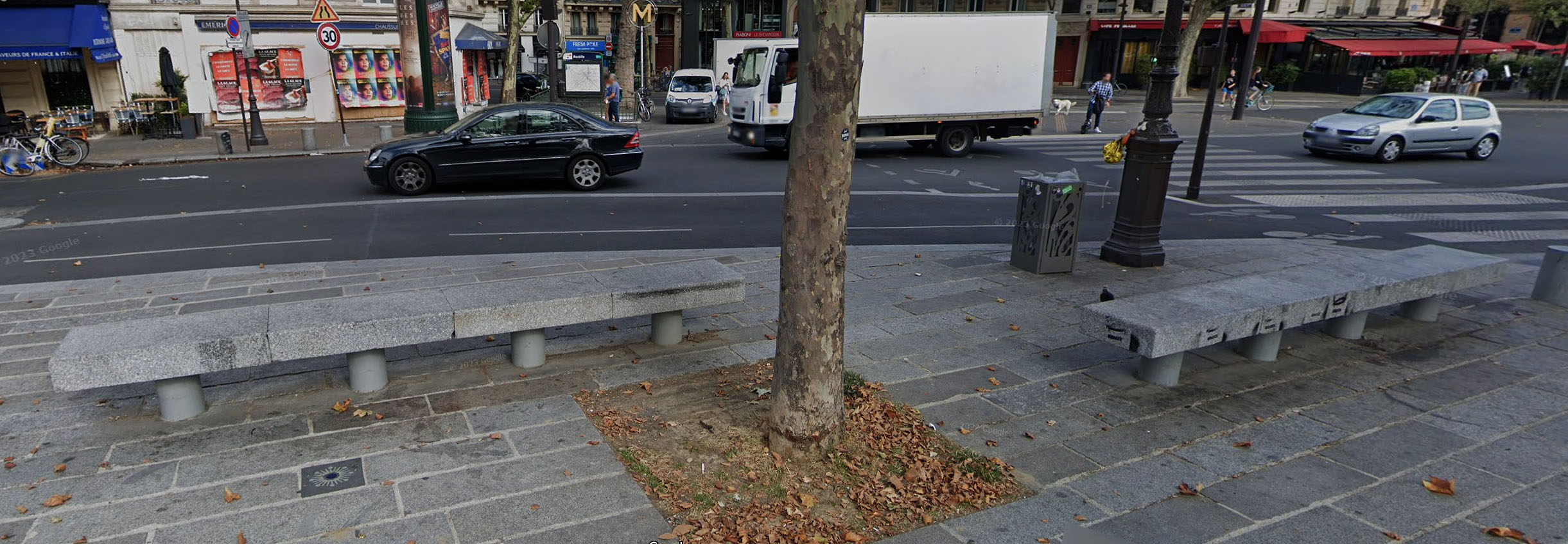 Bastille Plaza Paris Skate Spot 5/5