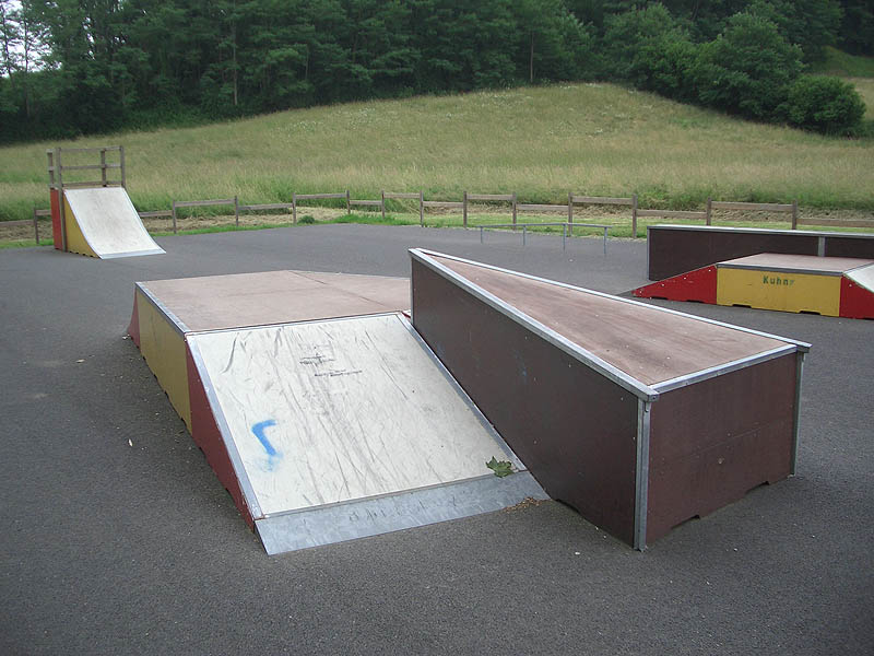 Pouillon Skatepark Pouillon Skate Spot 2/5