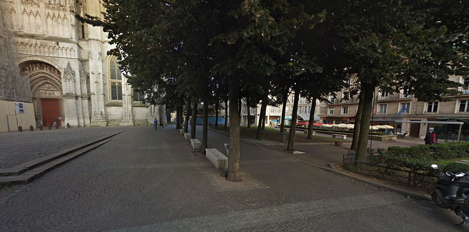 Cathédrale Notre Dame Spot Street Rouen Skate Spot 3/5