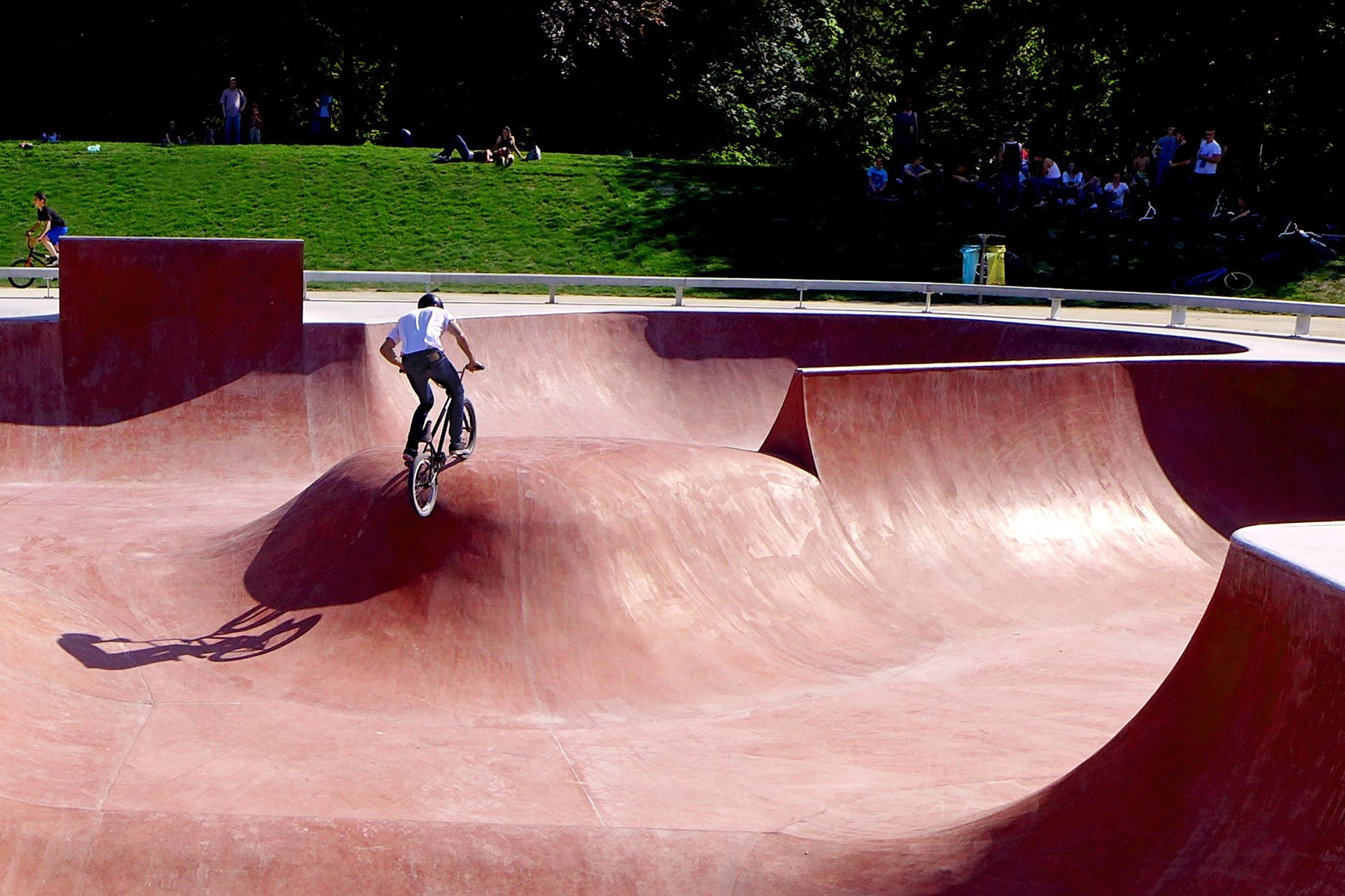 Parc Léo Lagrange Skatepark Reims Skate Spot 5/5