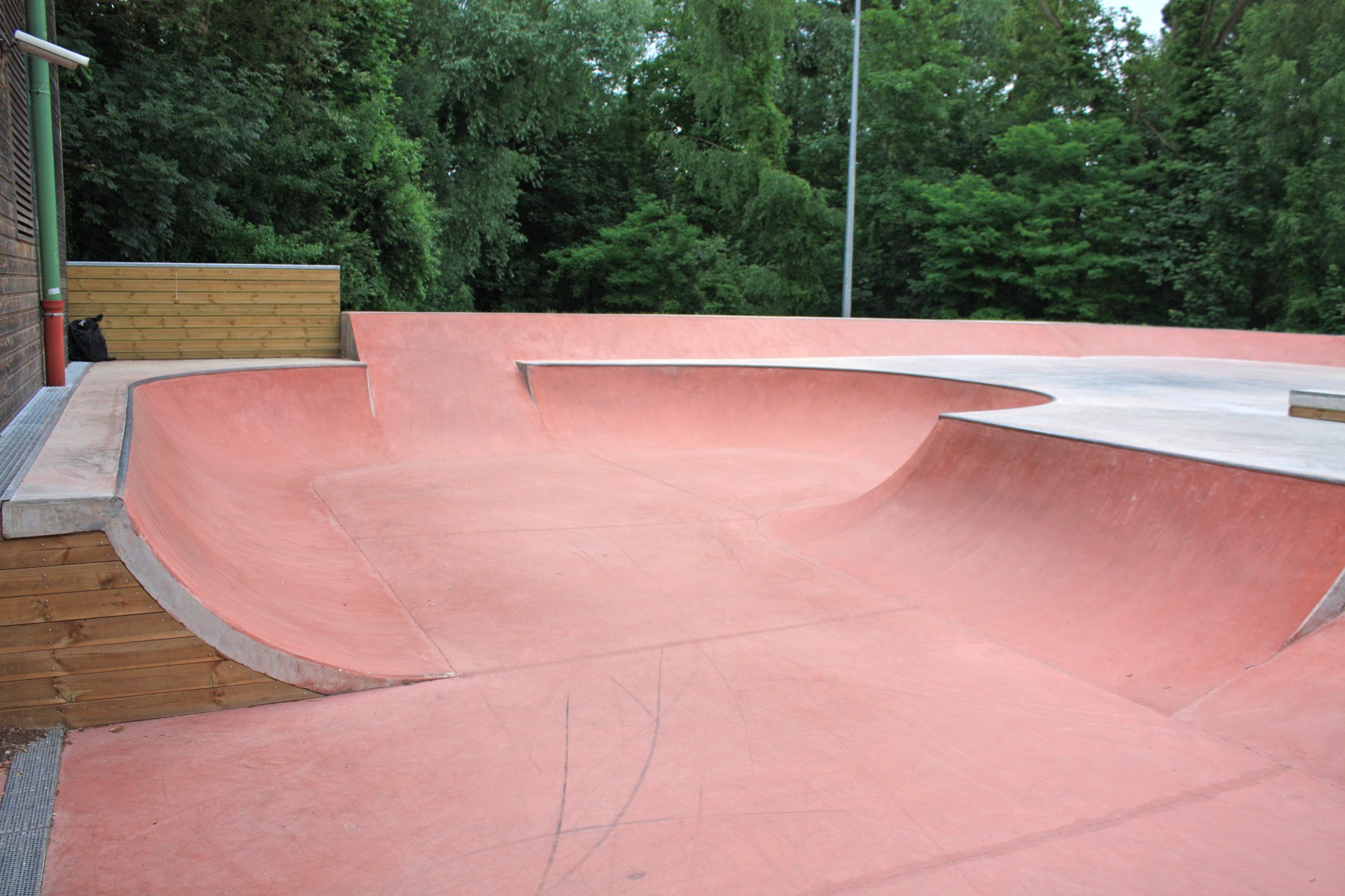 Halle de Skate Ext Skatepark Villiers sur Orge Skate Spot 5/5