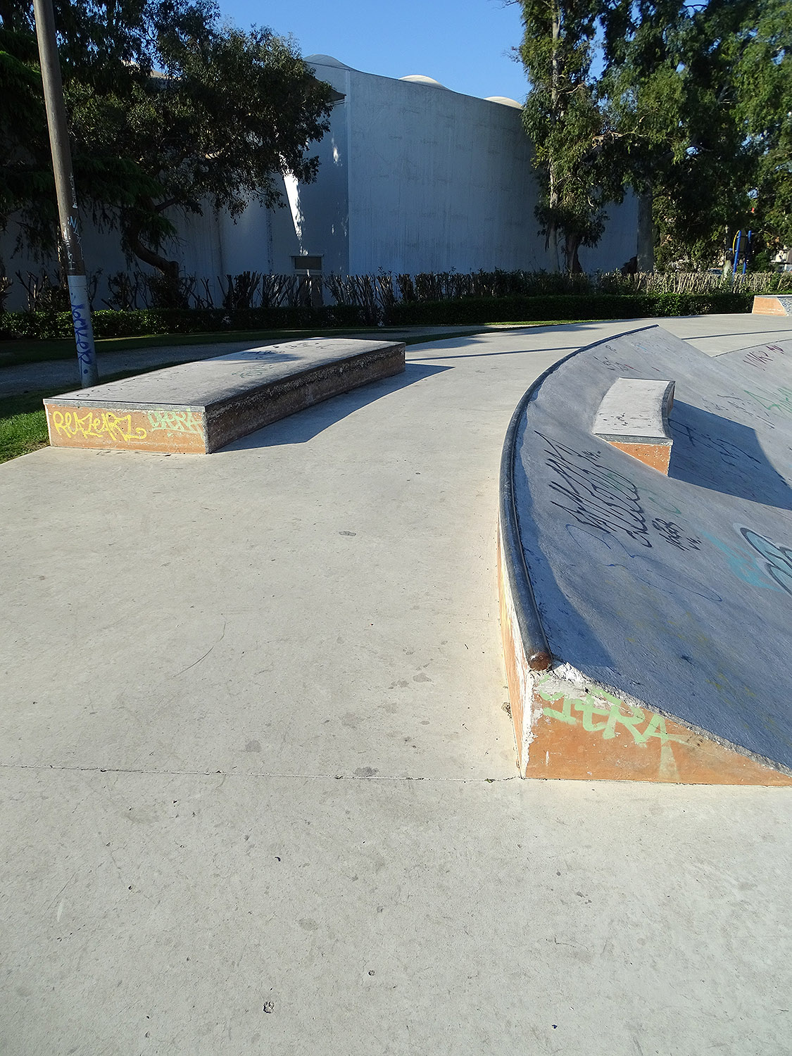 Étang de L' Estomac Skatepark Fos sur Mer Skate Spot 4/5
