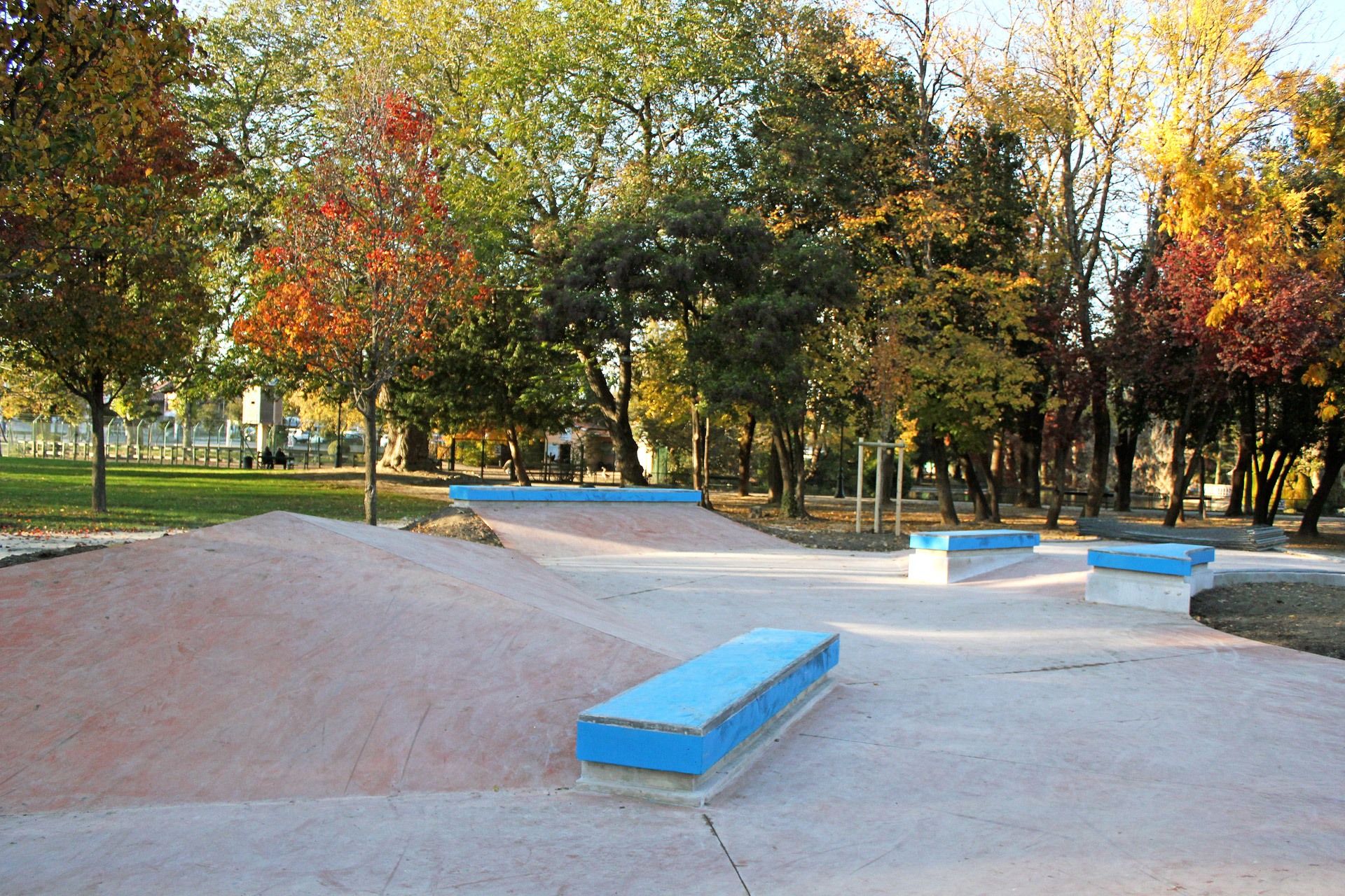 Jardin Public Spot Street Montélimar Skate Spot 3/5