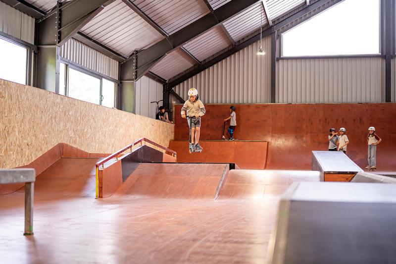 Hangar Zero Indoor Briançon Skate Spot 4/5