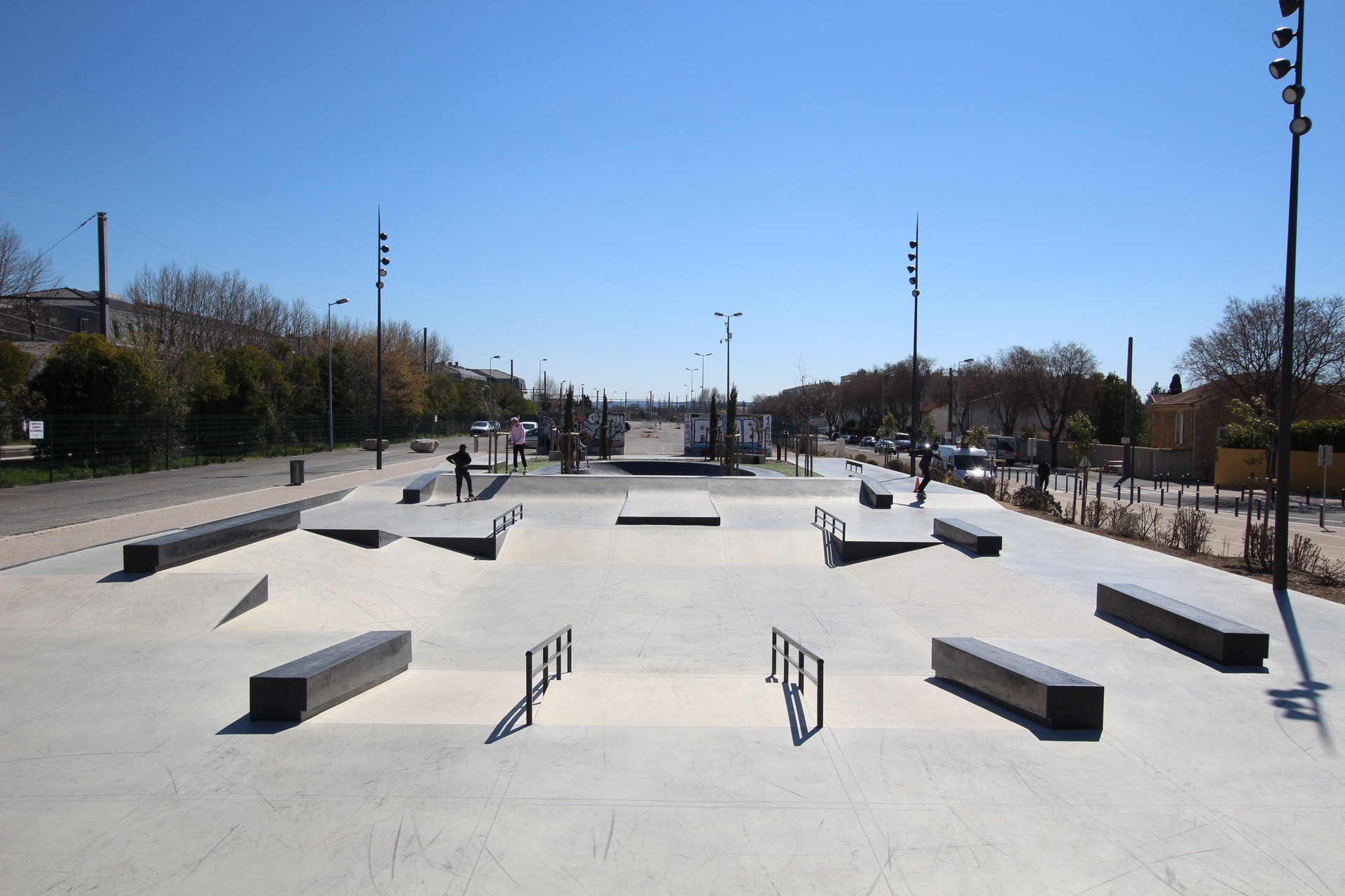 La Gare Skatepark Salon de Provence Skate Spot 4/5