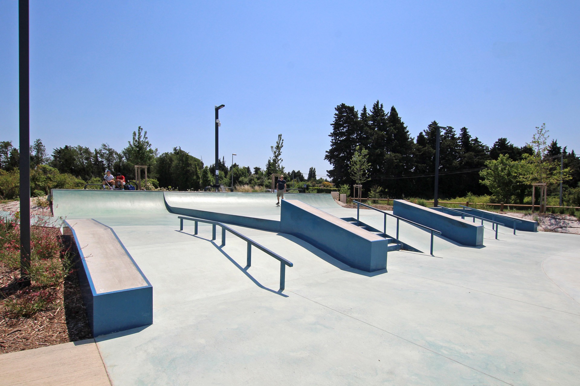 Isle Skatepark L' Isle sur la Sorgue Skate Spot 4/5