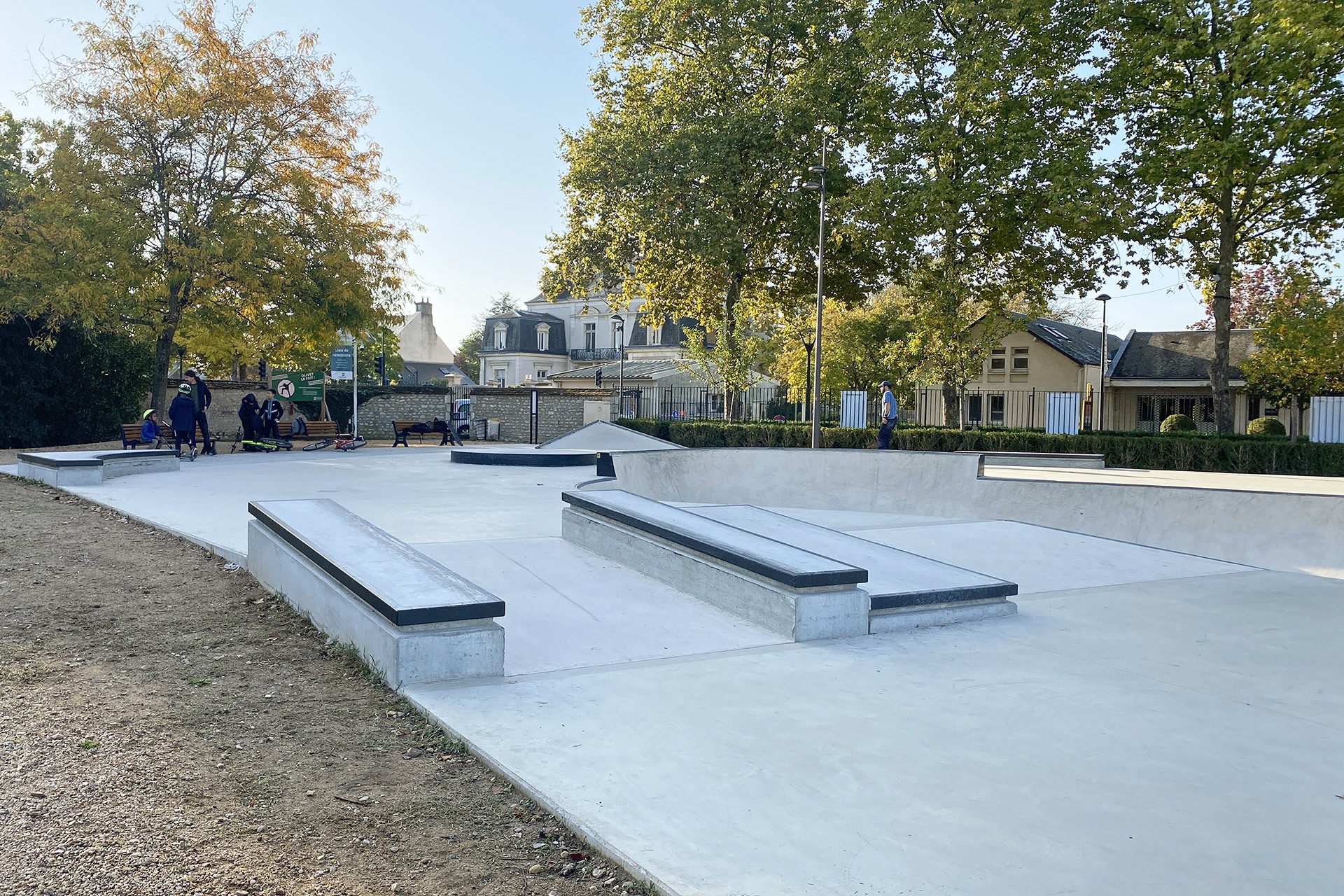 Parc du Poutyl Skatepark Olivet Skate Spot 4/5