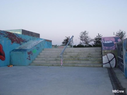 Halle de Glisse Out Spot Street Lille Skate Spot 5/5
