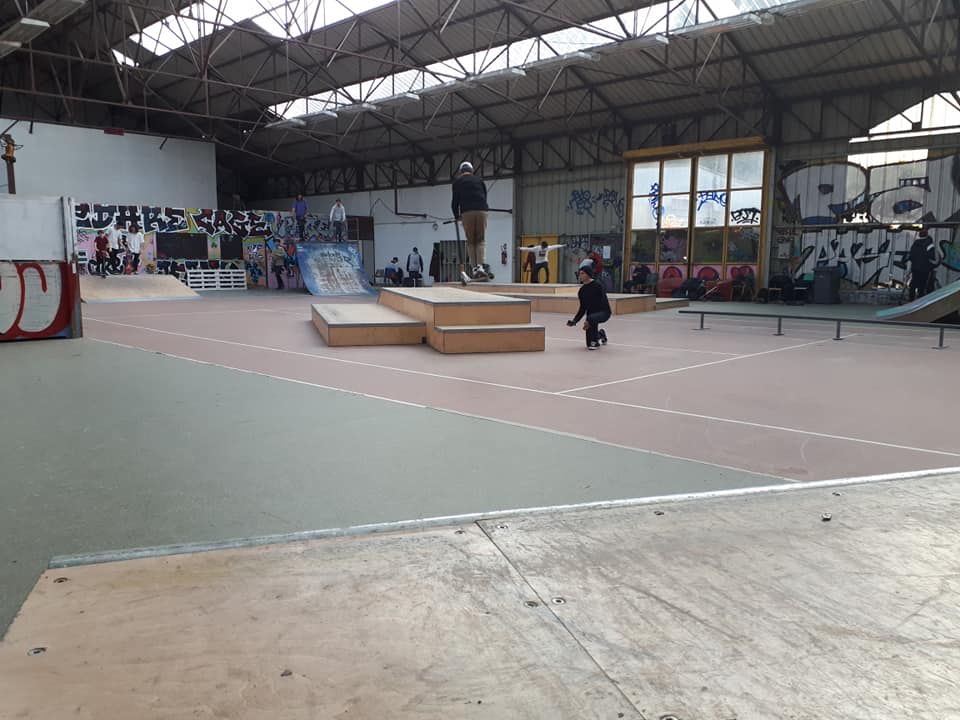 Zeus Indoor Sainte Catherine Skate Spot 4/5